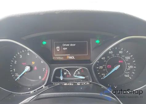 2015 Ford Focus Se z USA, uszkodzony, nr VIN 1FADP3F26FL378036